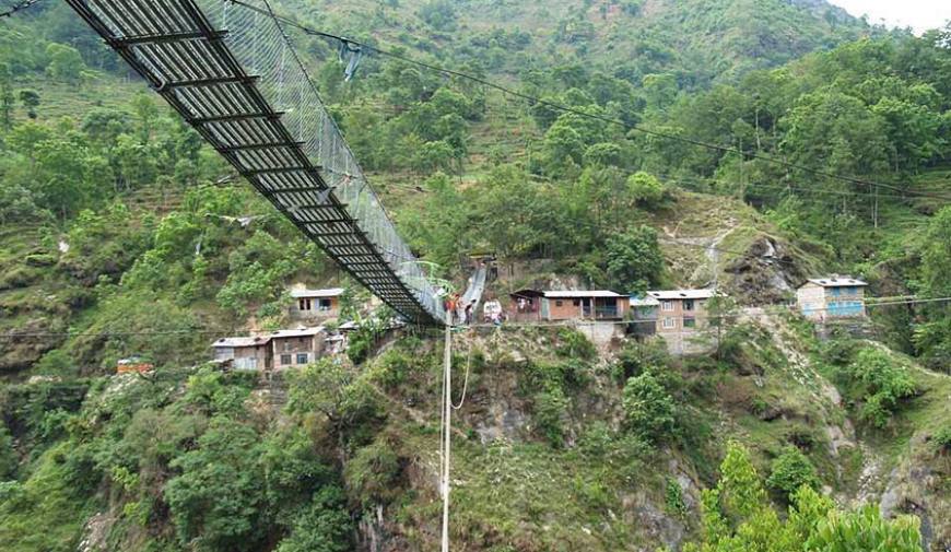 Bungee jumping in Nepal