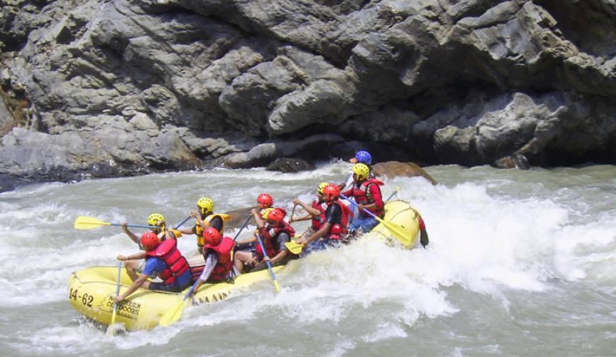 River Rafting over Trisuli River