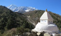 Chorten with Amadablum