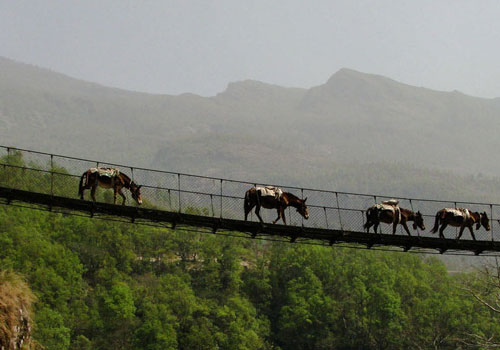 Arughatto SotiKhola (7,10m/2,328 ft.); 4-5 hours