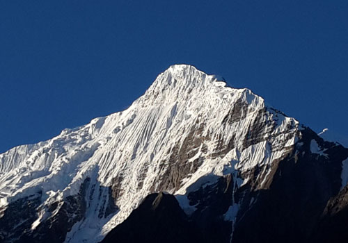 Chhuksang to Jomsom (2,700/8,856ft): 6-7 hours