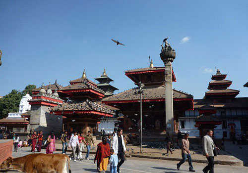 Arrival in Kathmandu (1,350m/4,428ft).