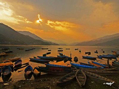 Kathmandu, Pokhara, Lumbeni, Palpa and Chitwan Round Trip